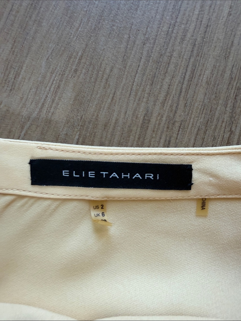 Elie Tahari baby yellow long skirt size 2